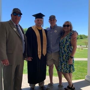 Meet your Posher, Becky